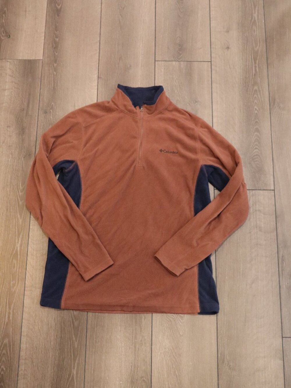 Mens Maroon and Navy Fleece Columbia Quarter Zip Sweater Sz M